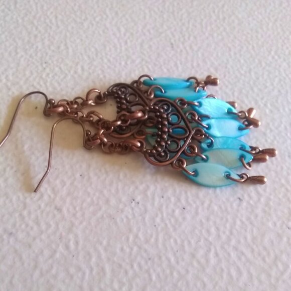 SouthWestern ~ Coastal Cowgirl! Chandelier Dangle Earrings! Copper & Aqua Shell - Picture 7 of 10